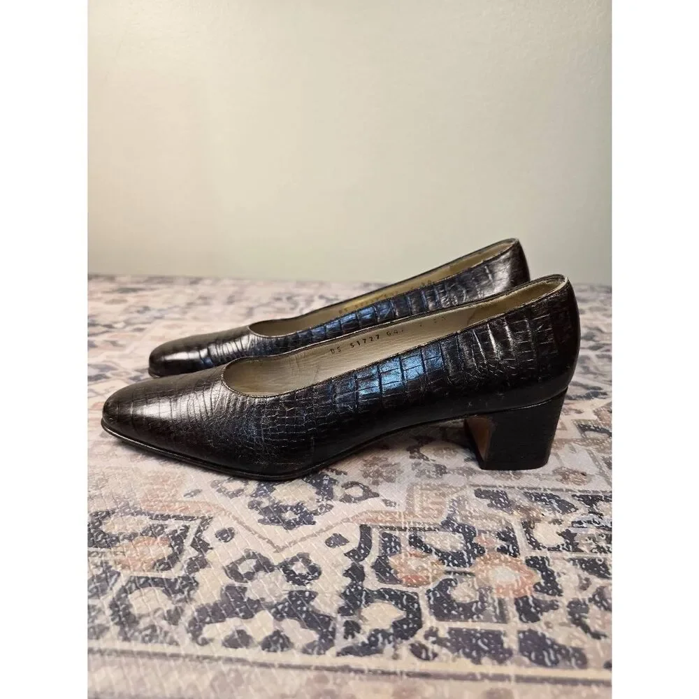 VTG 8.5B Ferragamo Croc Embossed Brown Leather Pumps 7891 Chunky Heel Career